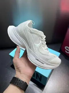 BALENCIAGA CIRCUIT BALENCIAGA round-toed lace-up low-top dad shoes with LOGO prints. Full