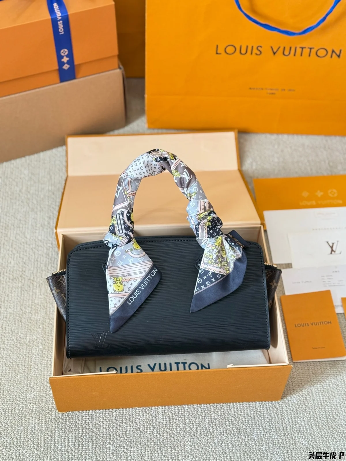Louis Vuitton Tote