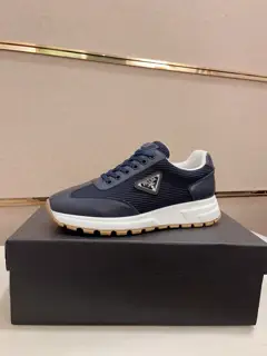 Prada casual fashion men’s shoes