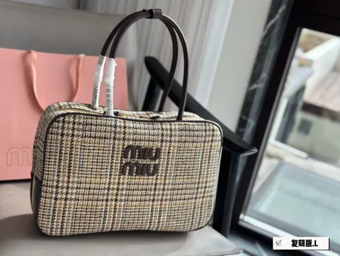 MiuMiu Crossbody