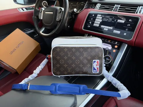 Louis Vuitton Crossbody M45584