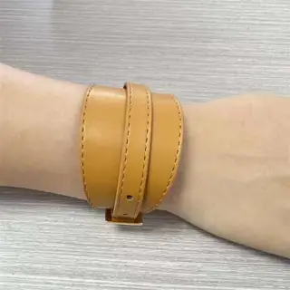 miumiu cowhide bracelet