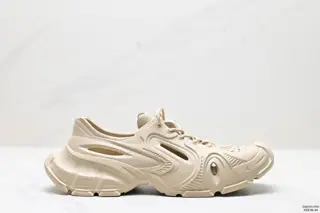 BALENCIAGA Shoes 702416