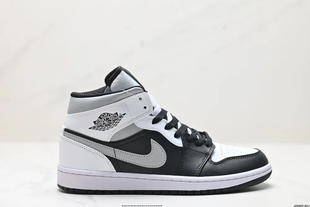 NIKE Air Jordan 1 Retro Mid AJ1 Jordan Generation Mid-top Classic Retro Culture Leisure 554724
