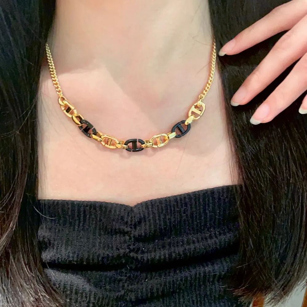 Dior CD necklace