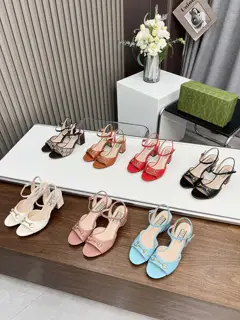 GUCCI hardware buckle Heels