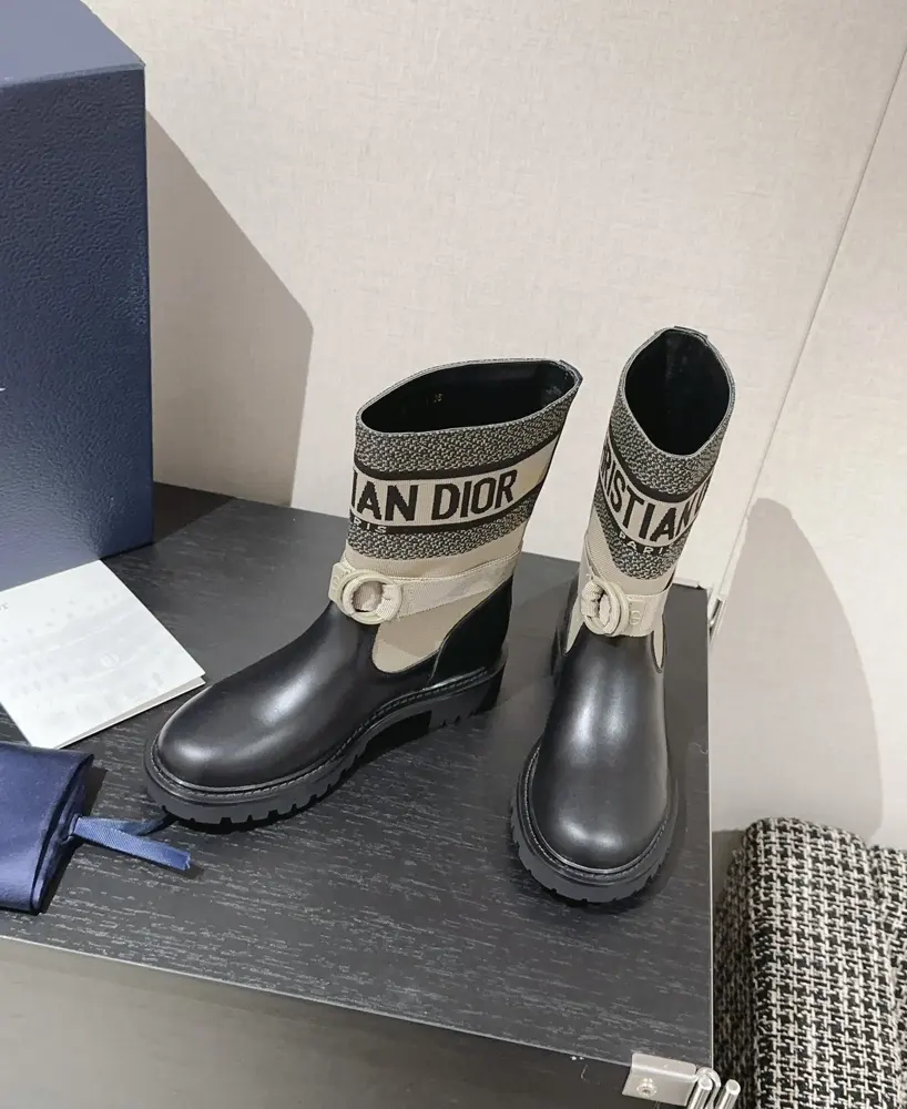 Dior autumn and winter classic knight boots one-step Martin boots