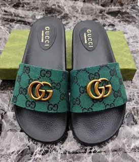 Gucci slippers