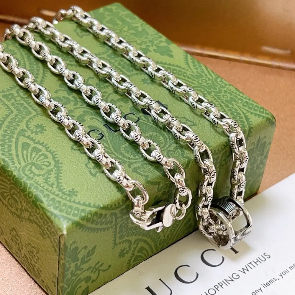 The latest Gucci necklace