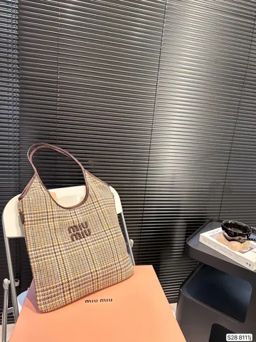 MiuMiu Tote