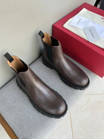 Salvatore Ferragamo autumn and winter new high-top men’s shoes