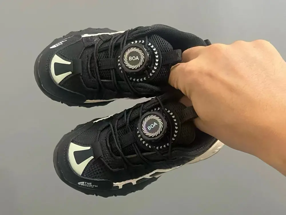 THE NORTH FACE hiking shoes