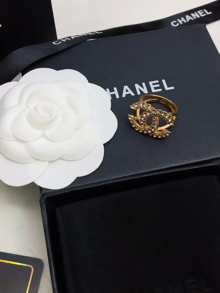 Chanel ring