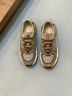 Burberry classic low-top thick-soled sneakers