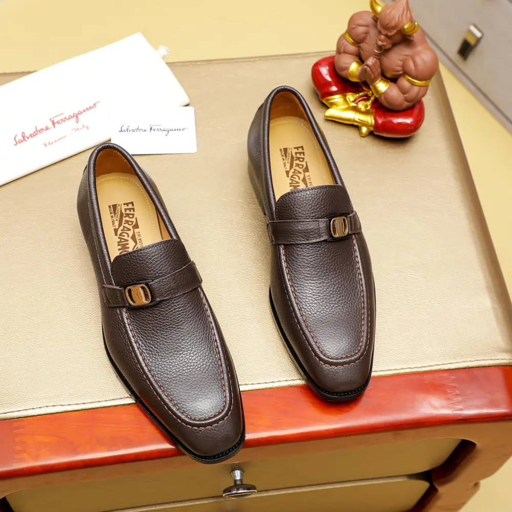 Salvatore Ferragamo Ferragamo hot-selling fashion leather shoes Official counter 1:1