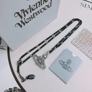 Vivienne Westwood Classic Large Saturn Necklace