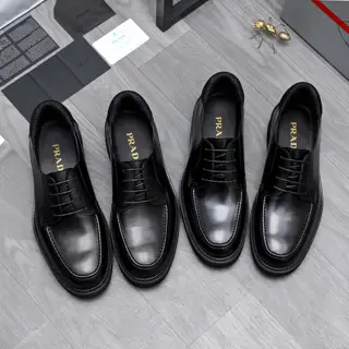 Prada business casual leather shoes