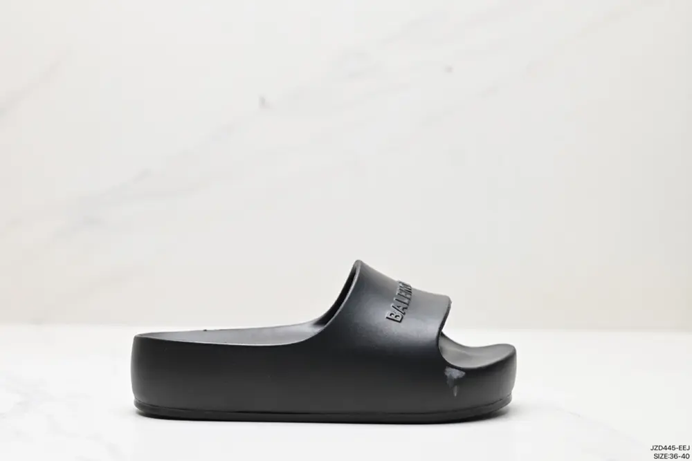 BALENCIAGA CHUNKY Slide Sandals Slide sandals with molded rubber footbed and debossed