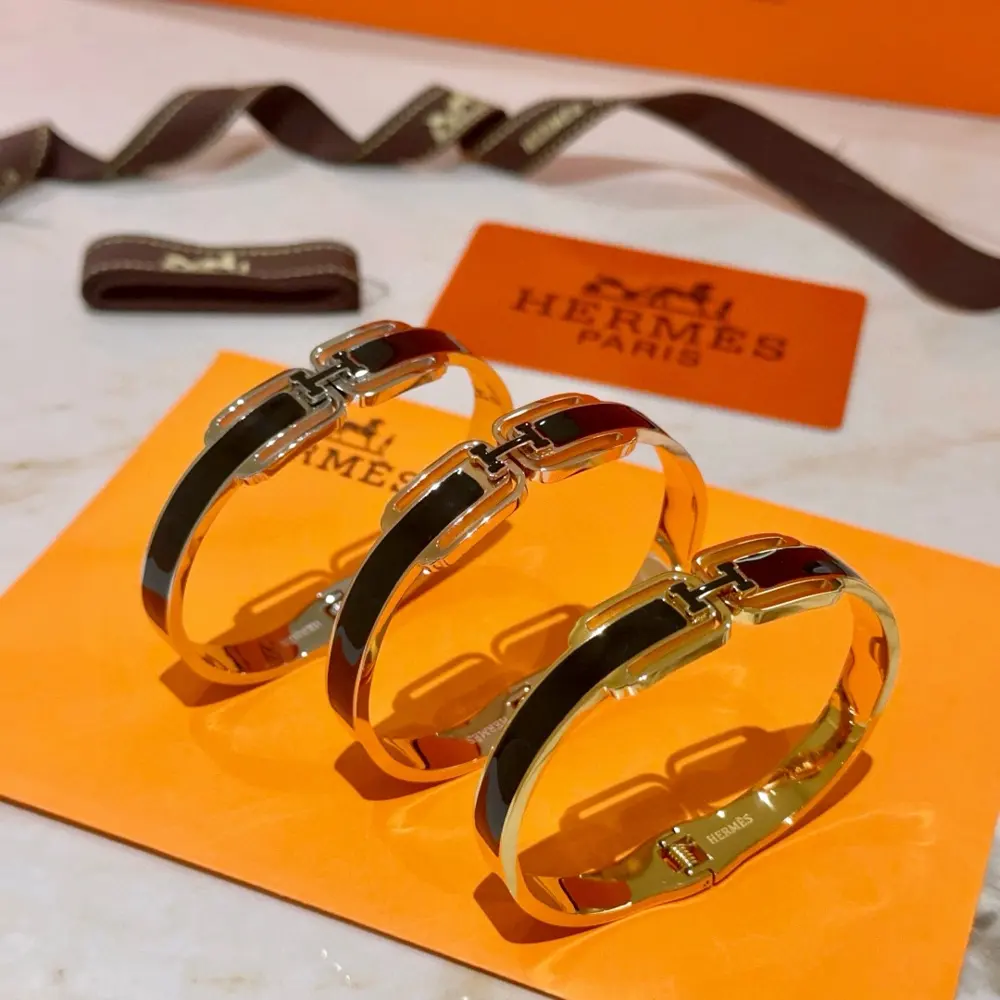 Hermes bracelet Original custom bracelet enamel craftsmanship is really a test of the