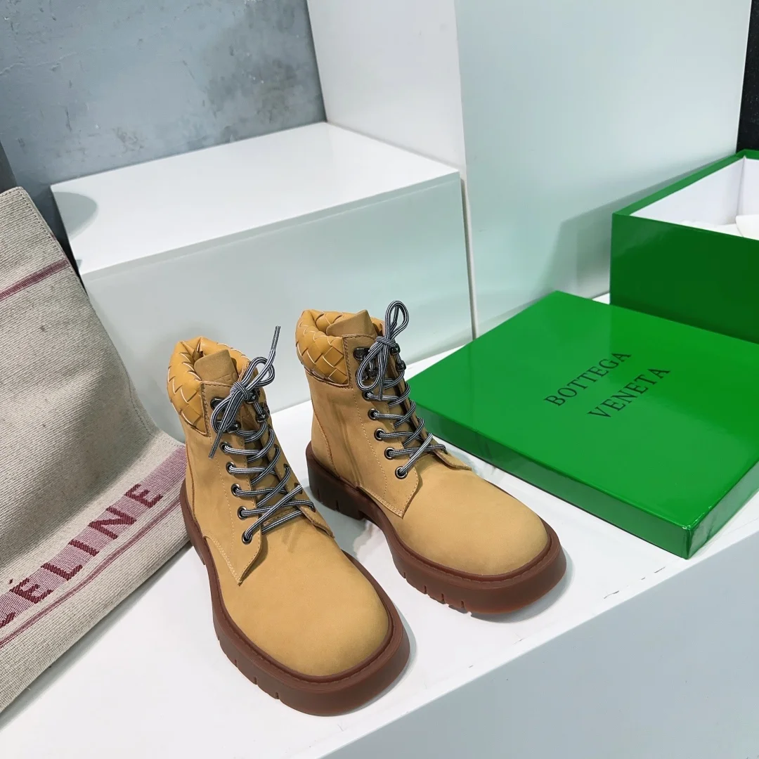 BOTTEGA VENETA 24ss autumn and winter new short boots