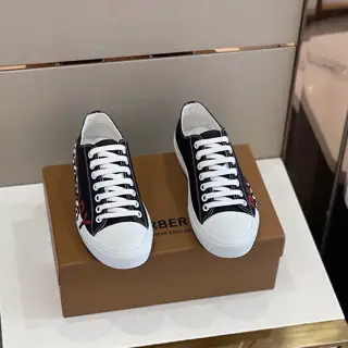 BURBERRY Men’s Vintage Logo Print Cotton Sneakers