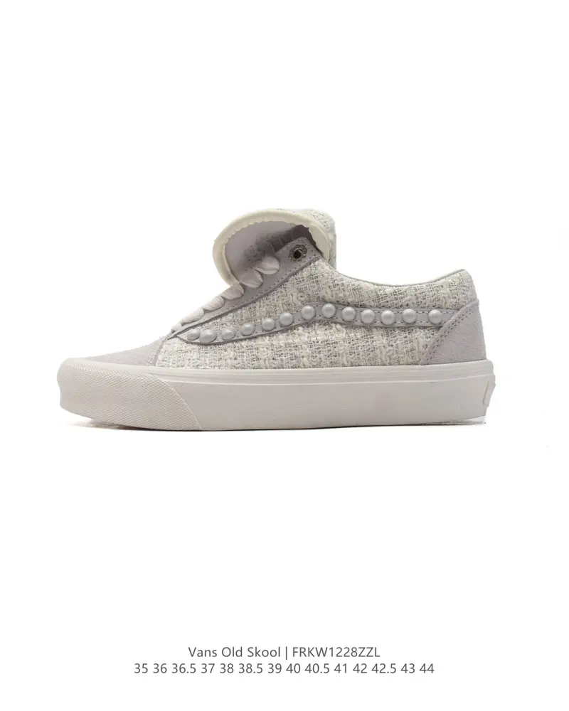Vans sports shoes VN000MT6PIN