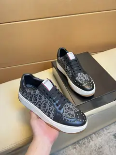 Dior casual sneakers