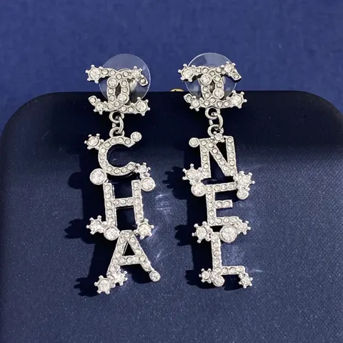 Chanel diamond-studded CHANAL English letter long asymmetrical earrings