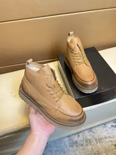 UGG modern sports shoes