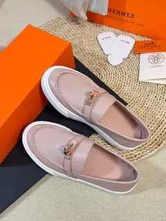 Hermès Kelly buckle casual loafer slip-on shoes are now available