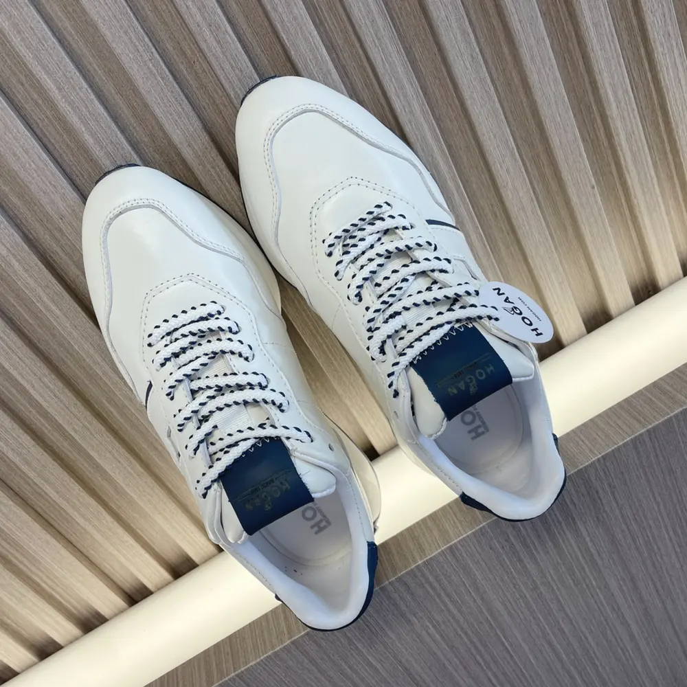 HOGAN Early Spring Couple Yacht Shoes