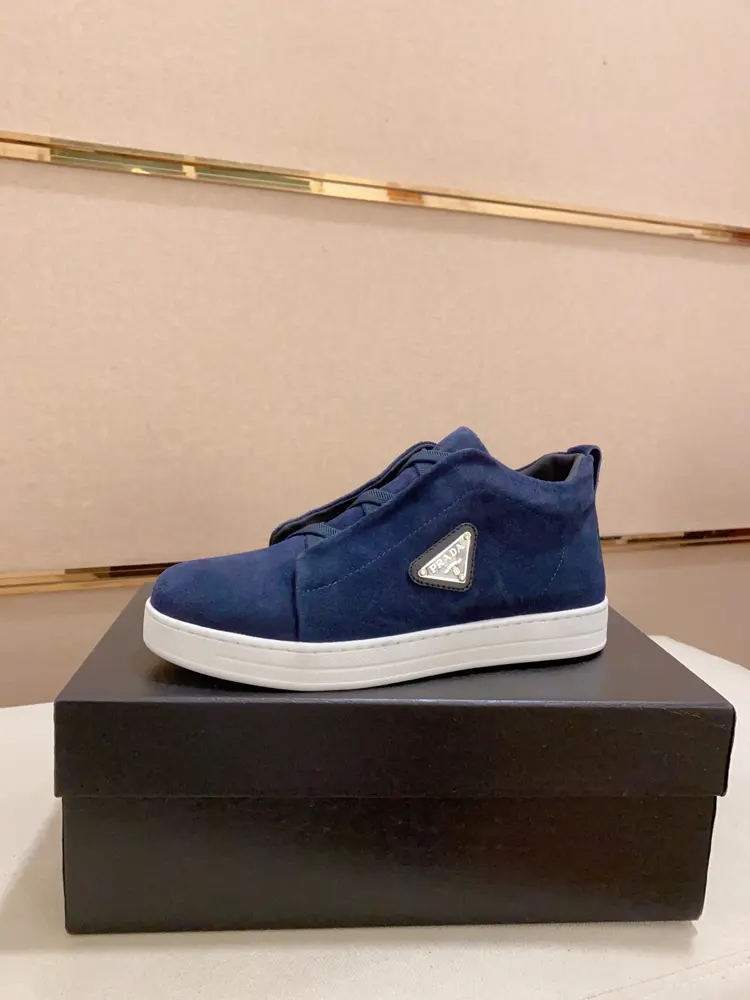 Prada casual fashion men’s shoes