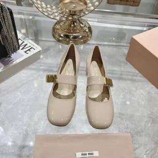 Dior new baby-D letter buckle ballet shoes
