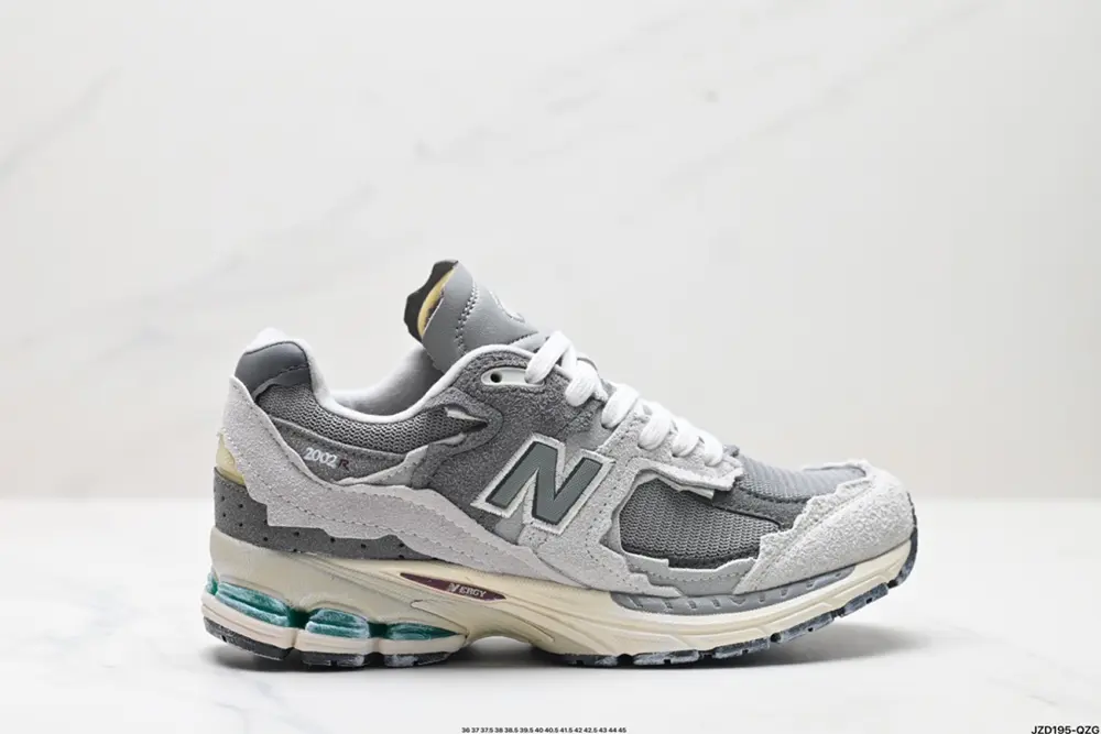 New Balance New Balance 2002R Retro Item Shoes ML2002RA