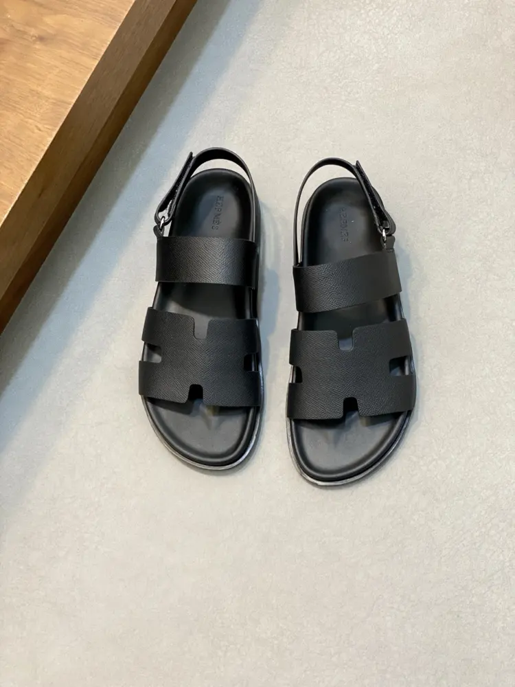 Hermès slippers