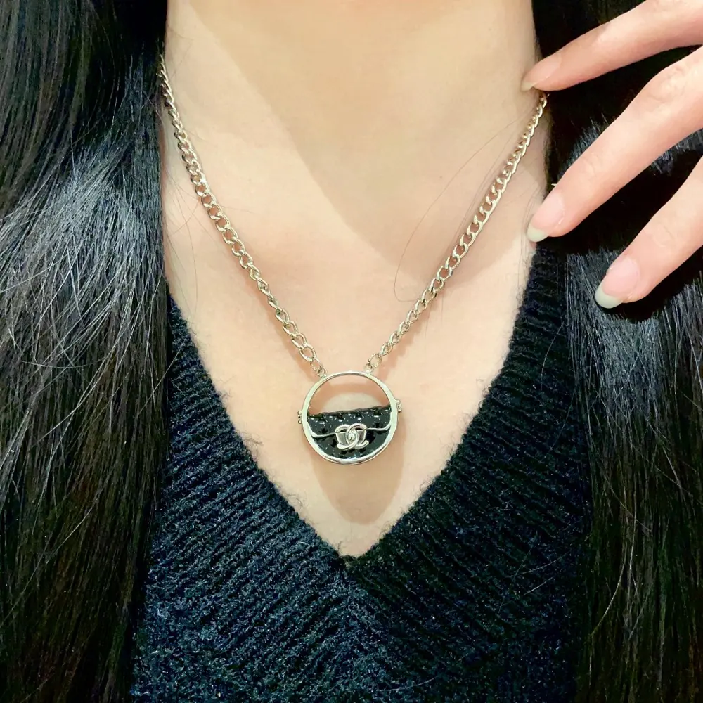 Chanel vintage necklace