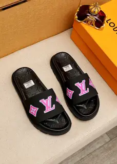 Louis Vuitton popular men’s slippers