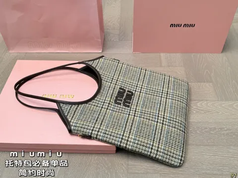 MiuMiu Tote