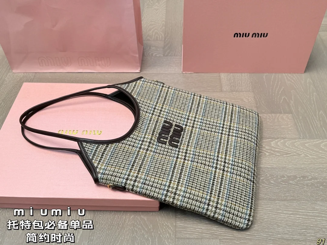 MiuMiu Tote
