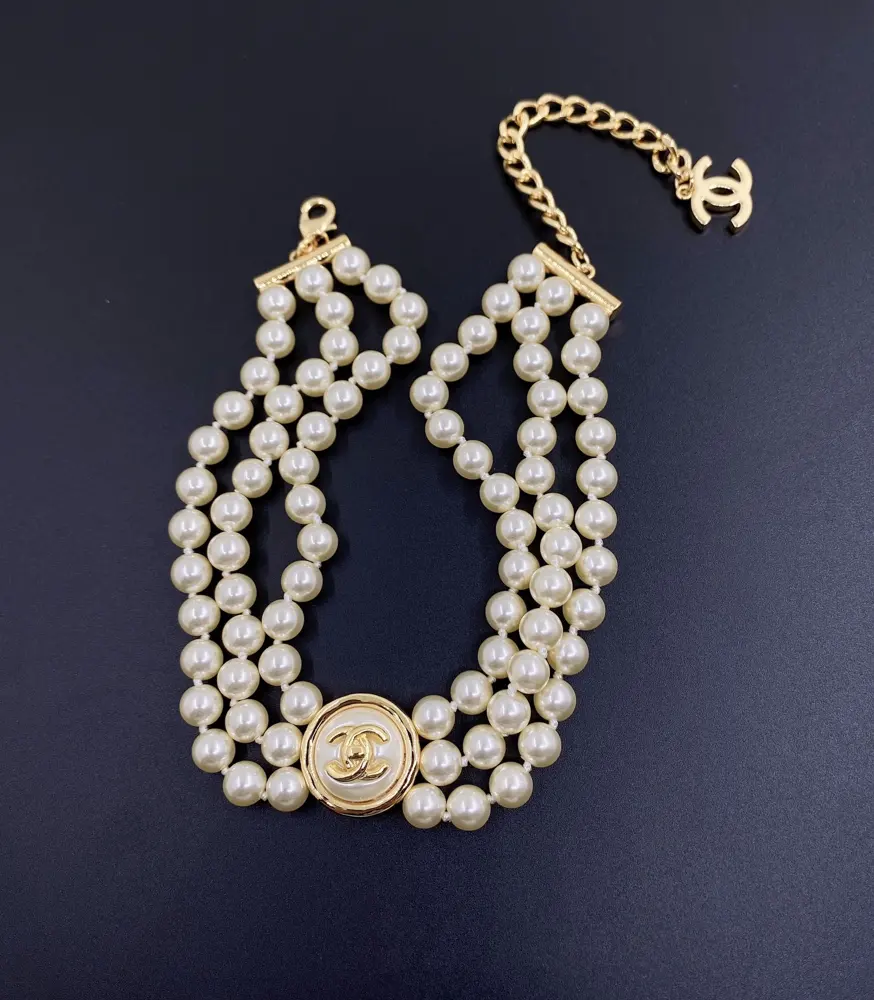 Chanel Heavy CC 3-layer pearl necklace