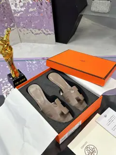 Hermès H slippers