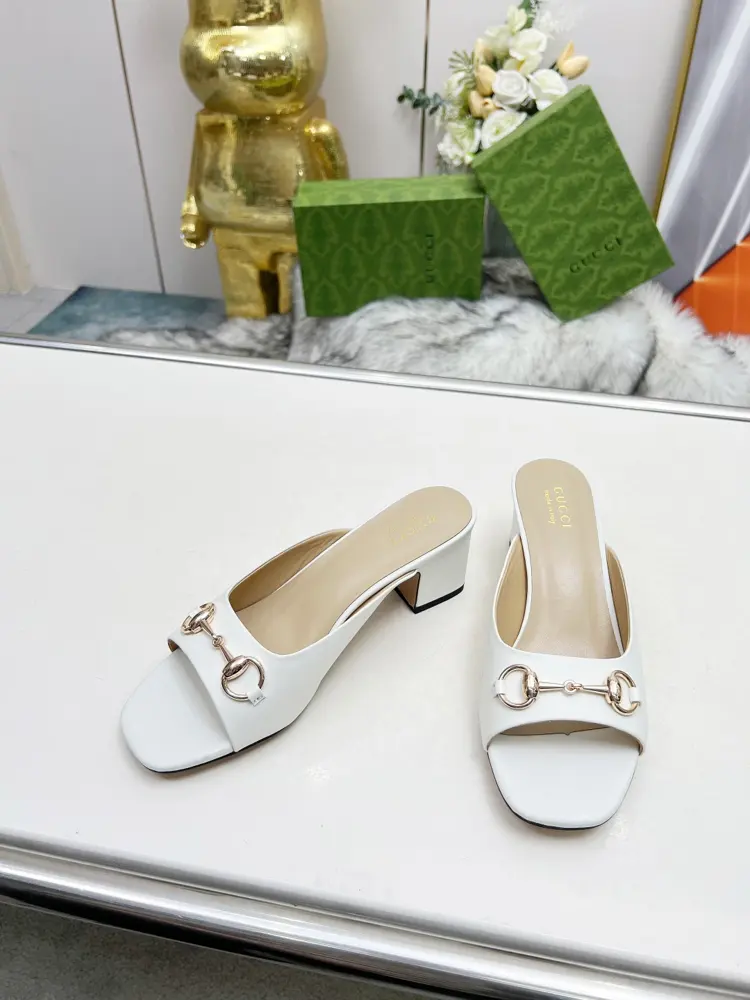 Gucci classic buckle round toe flat bottom thick heel slippers
