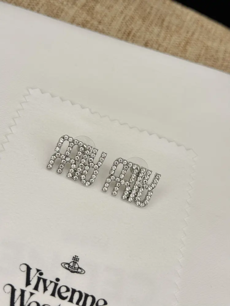 miumiu latest letter rhinestone pearl earrings zp consistent material