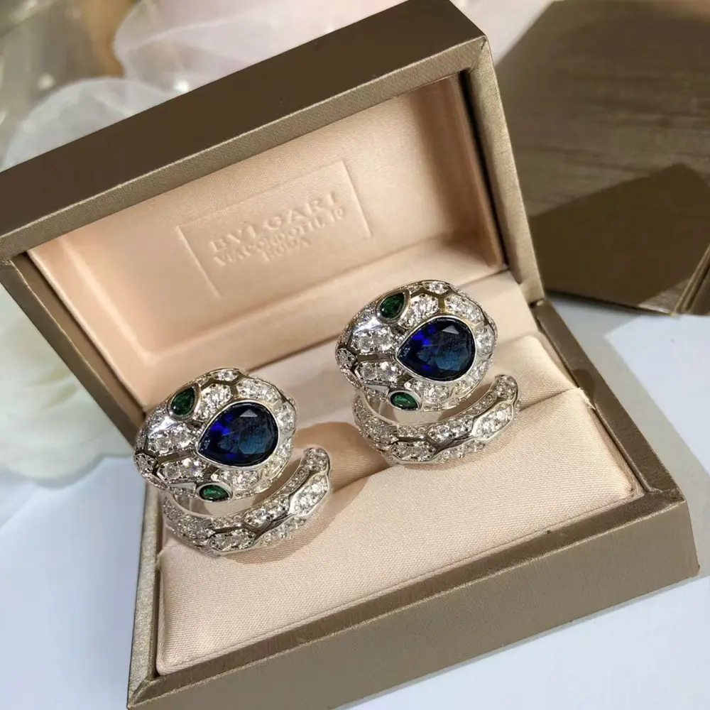 Bvlgari Big Headed Snake Sapphire Snake Ring . Paying tribute to the animal with its