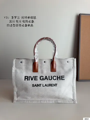 Yves Saint Laurent Tote