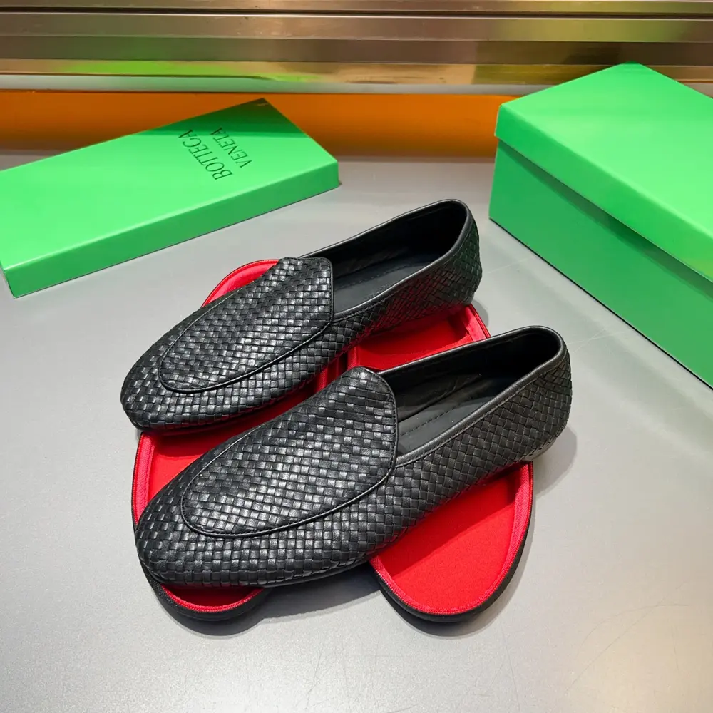 BOTTEGA VENETA new high-end series of hand-woven Oxford shoes