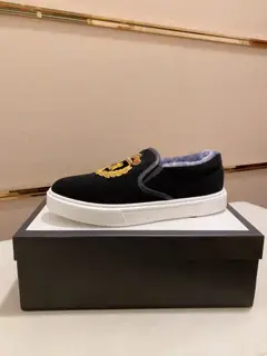 GUCCI loafers Upper: