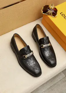 Louis Vuitton casual leather shoes