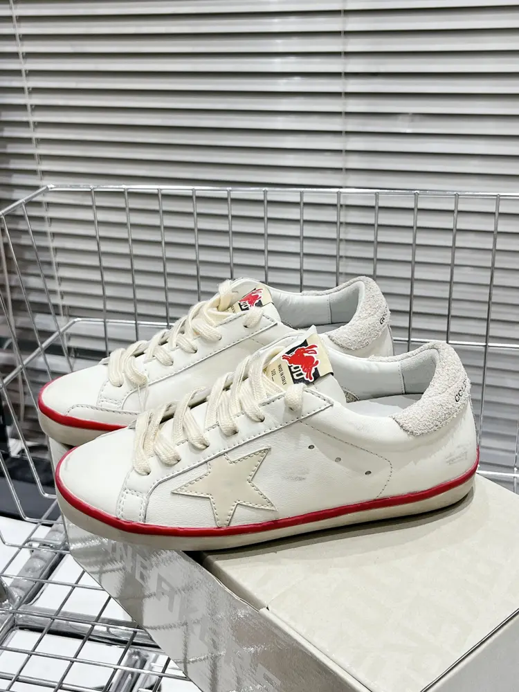 Golden Goose Little Bunny Dirty Shoes# New Year Limited Series Red Tail Ball Star and