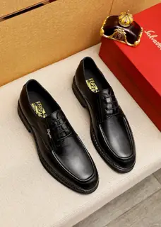 Salvatore Ferragamo business leather shoes